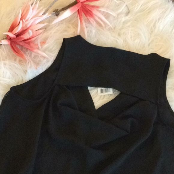 NEW💞BANANA REPUBLIC 💞gorgeous top - Picture 3 of 13